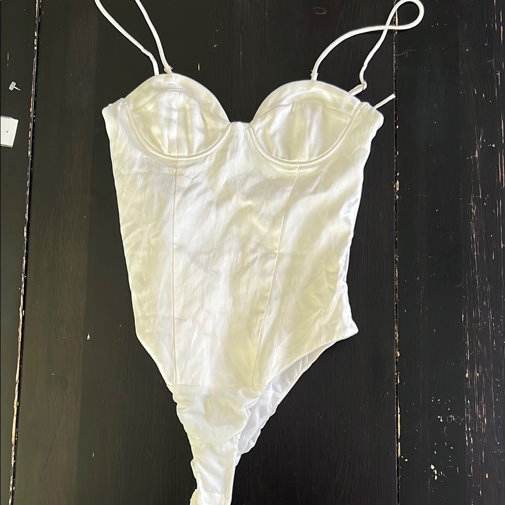 Zara white body suit with tag small